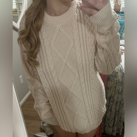 Alelfric eden oversized “Rory Gilmore” sweater - Picture 2 of 3